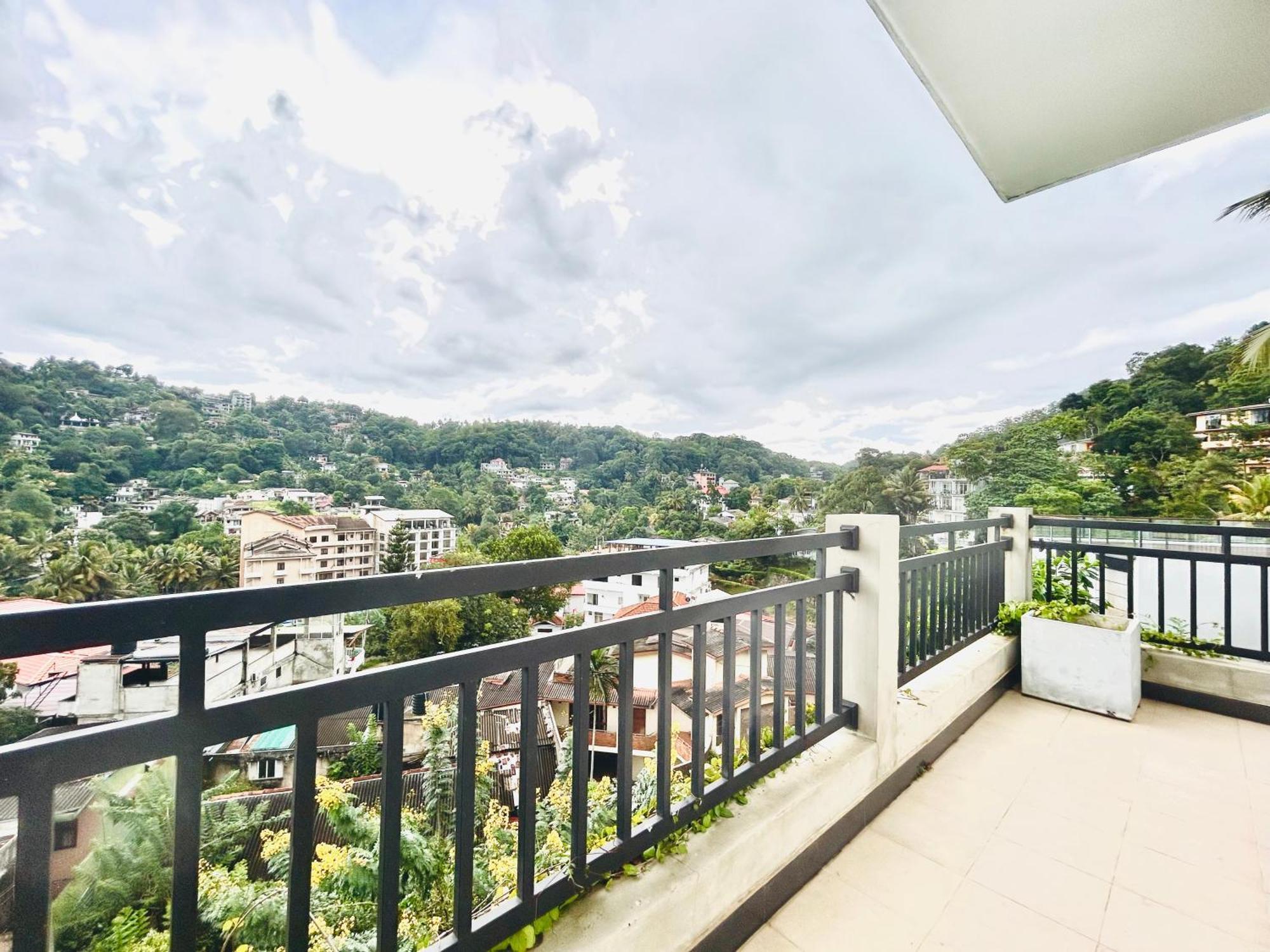 The Terrace Kandy Exterior foto